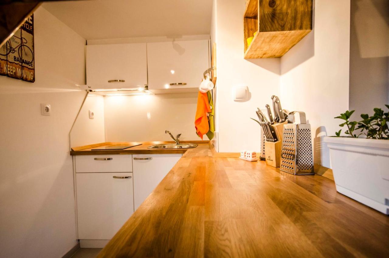 Off Vitosha Blvd Designer Studio صوفيا المظهر الخارجي الصورة