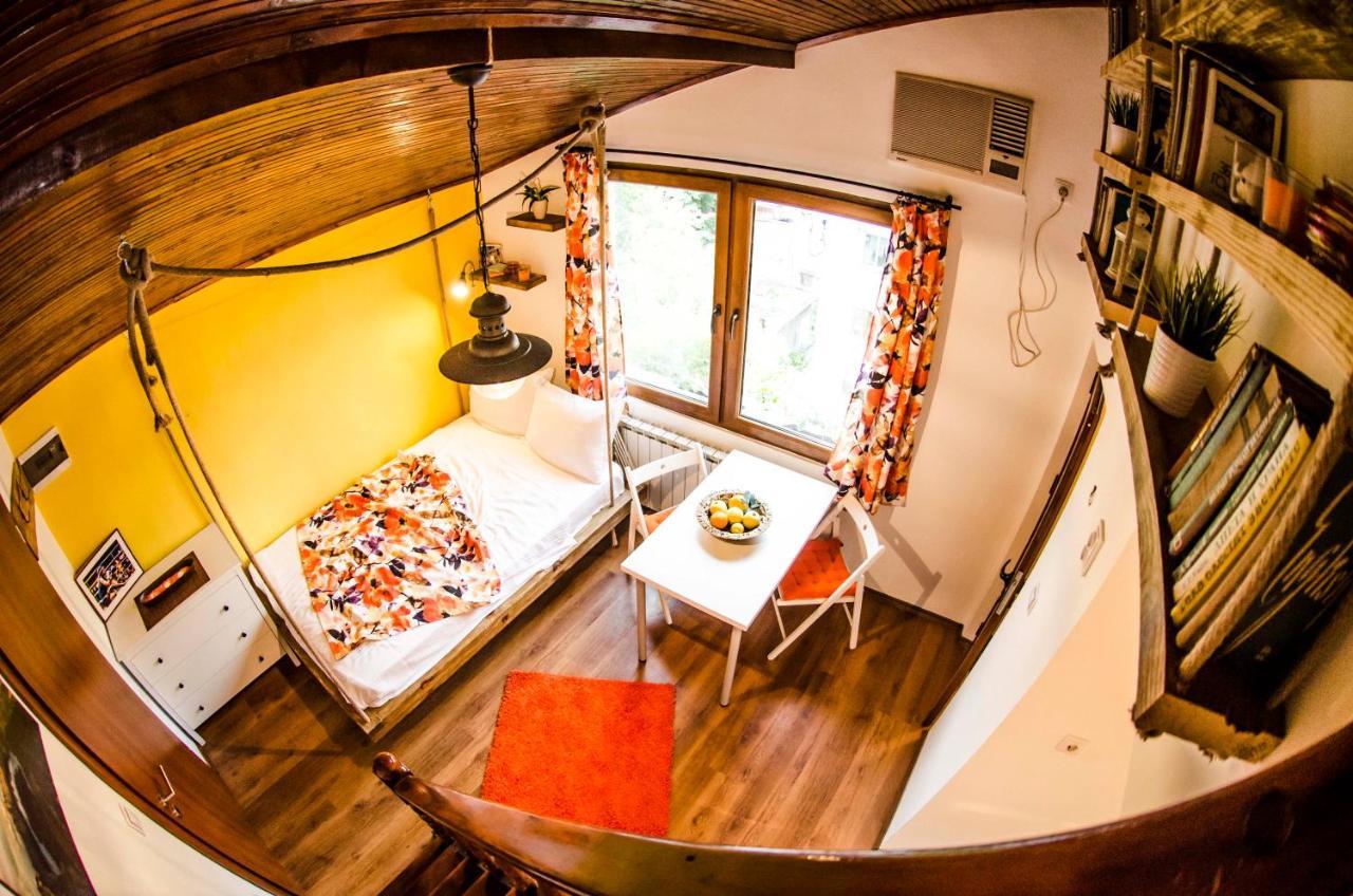 Off Vitosha Blvd Designer Studio صوفيا المظهر الخارجي الصورة
